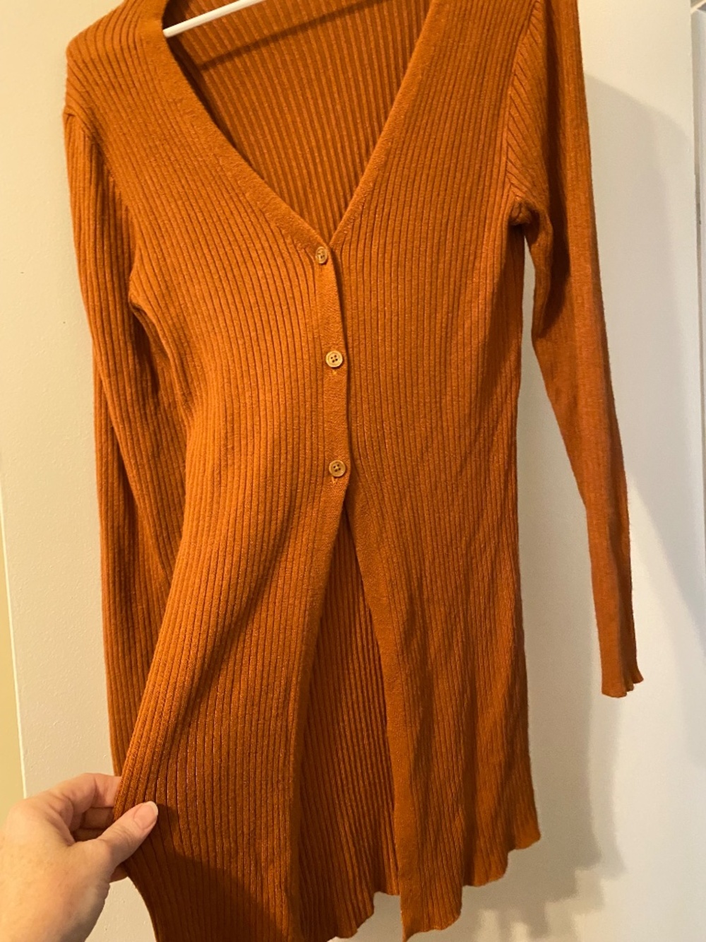 Cardigan - Picture 2 of 5